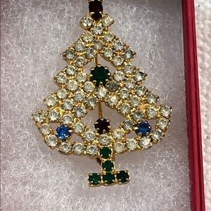 Another Hand Set Beauty 1950’s to 1960’s Christmas Tree Brooch
